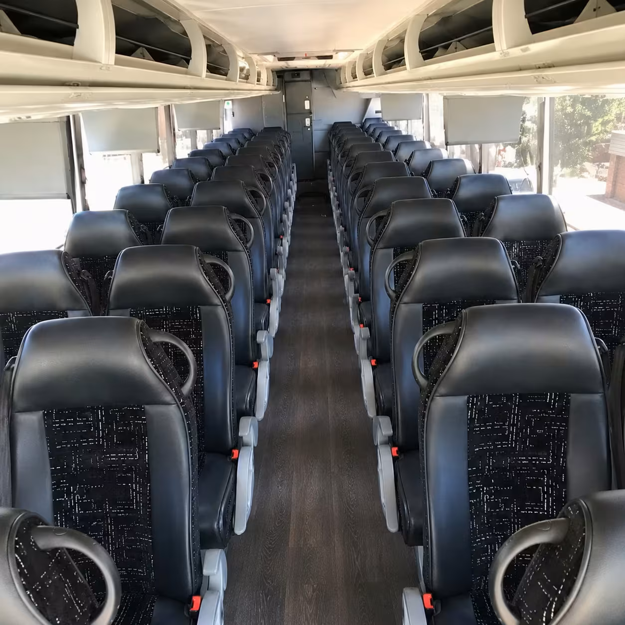 henderson charter bus rentals for church retreats and mission trips