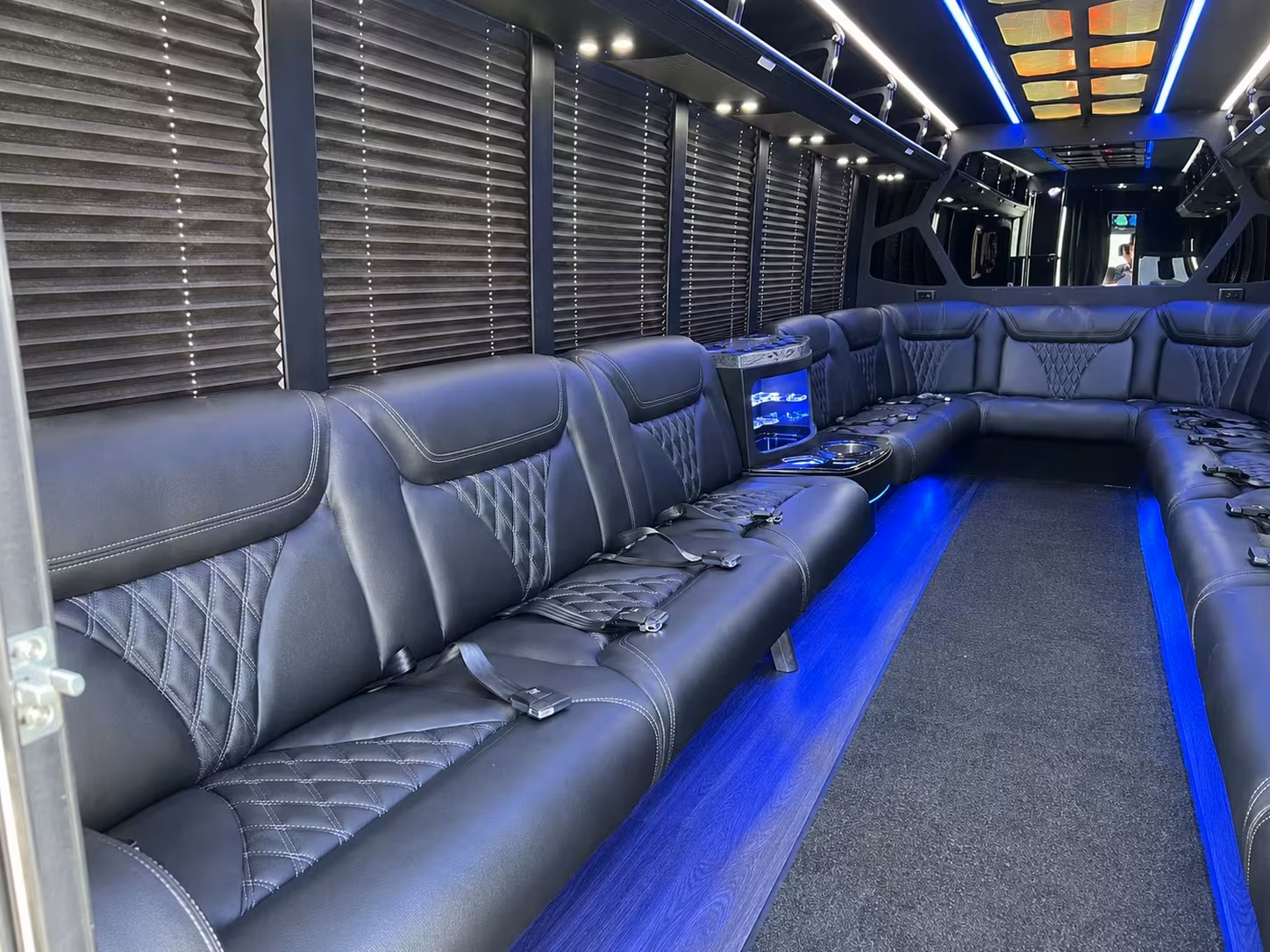 henderson prom party buses for students and their dates